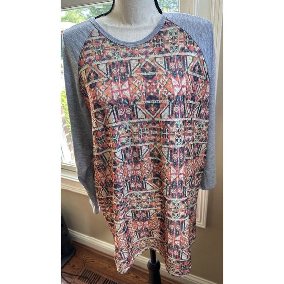 NWOT LulaRoe Orange Pink Patterned Gray Sleeves Plus Size Randy Shirt, Size 2XL - Picture 3 of 4